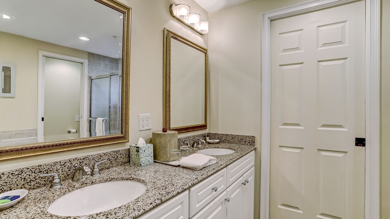 Photo of Bathroom in Fernandina Beach
