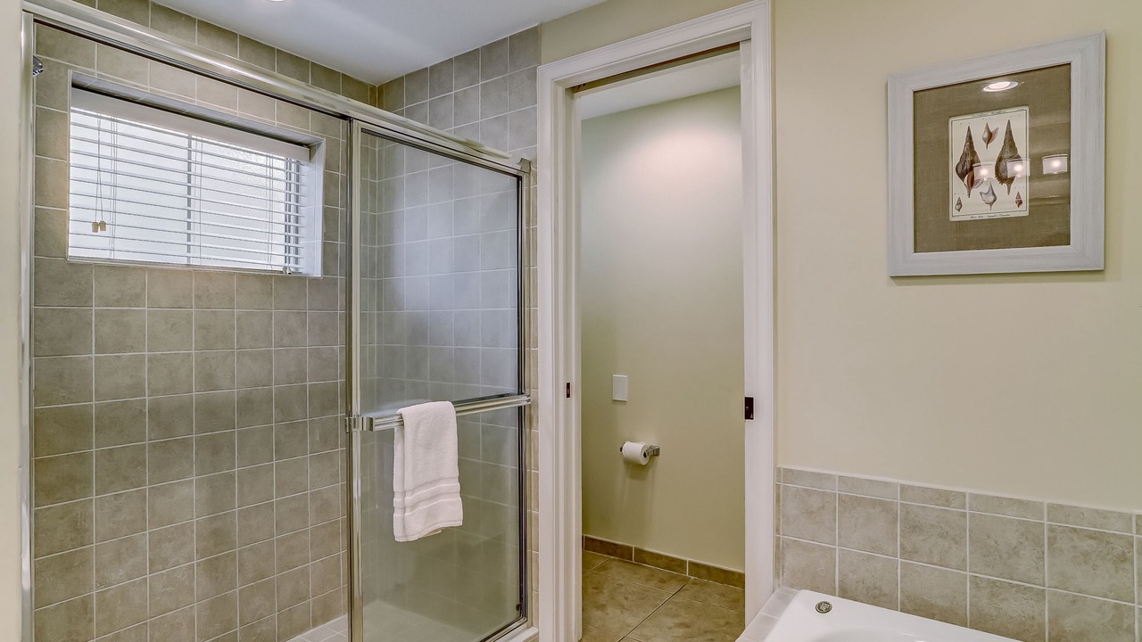 Photo of Bathroom in Fernandina Beach