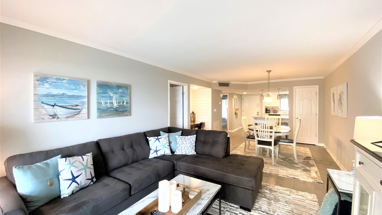 Photo of Livingroom in Ormond-by-the-Sea