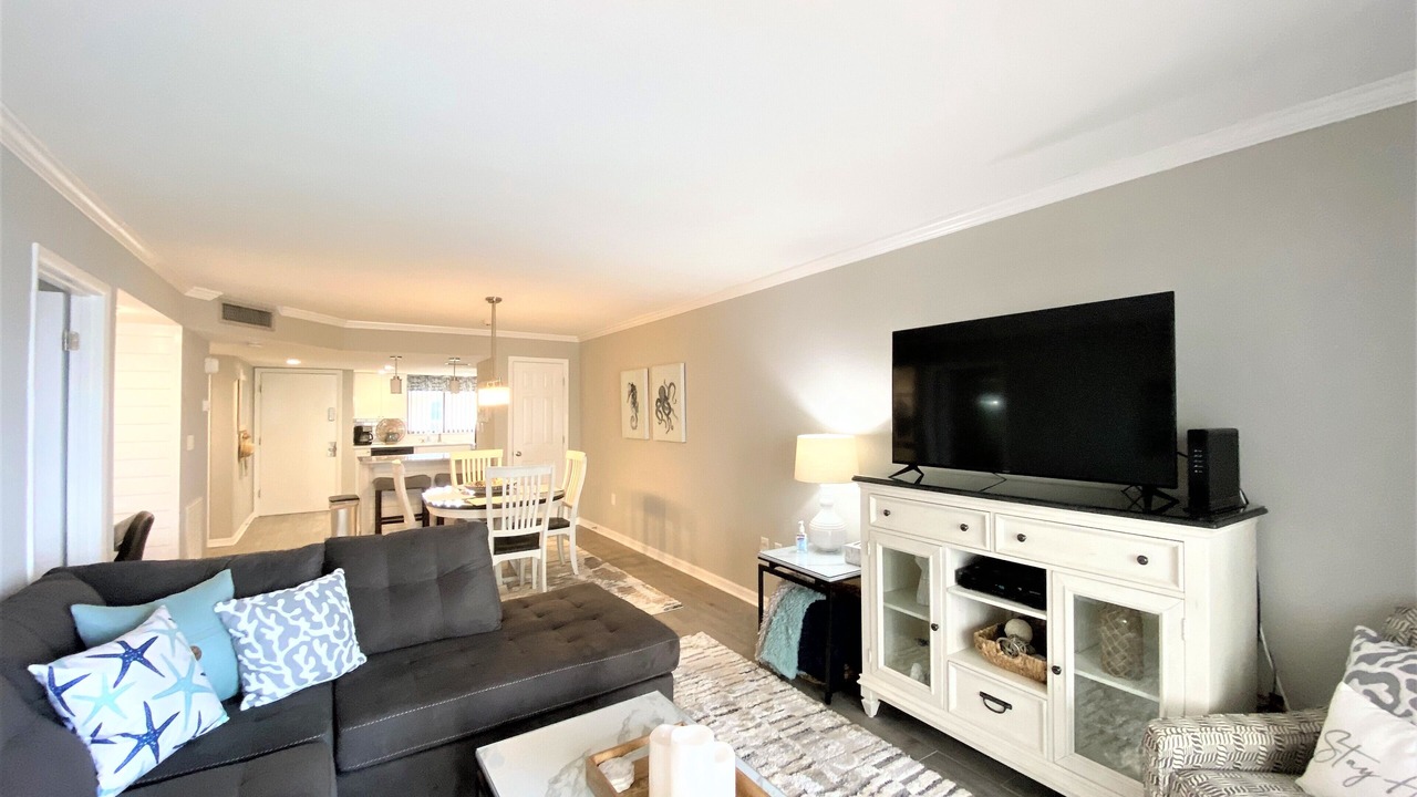 Photo of Livingroom in Ormond-by-the-Sea