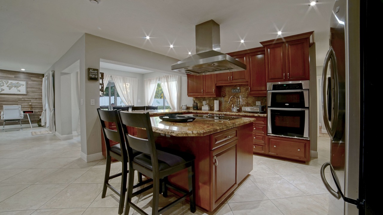 Photo of Kitchen in Coral Springs