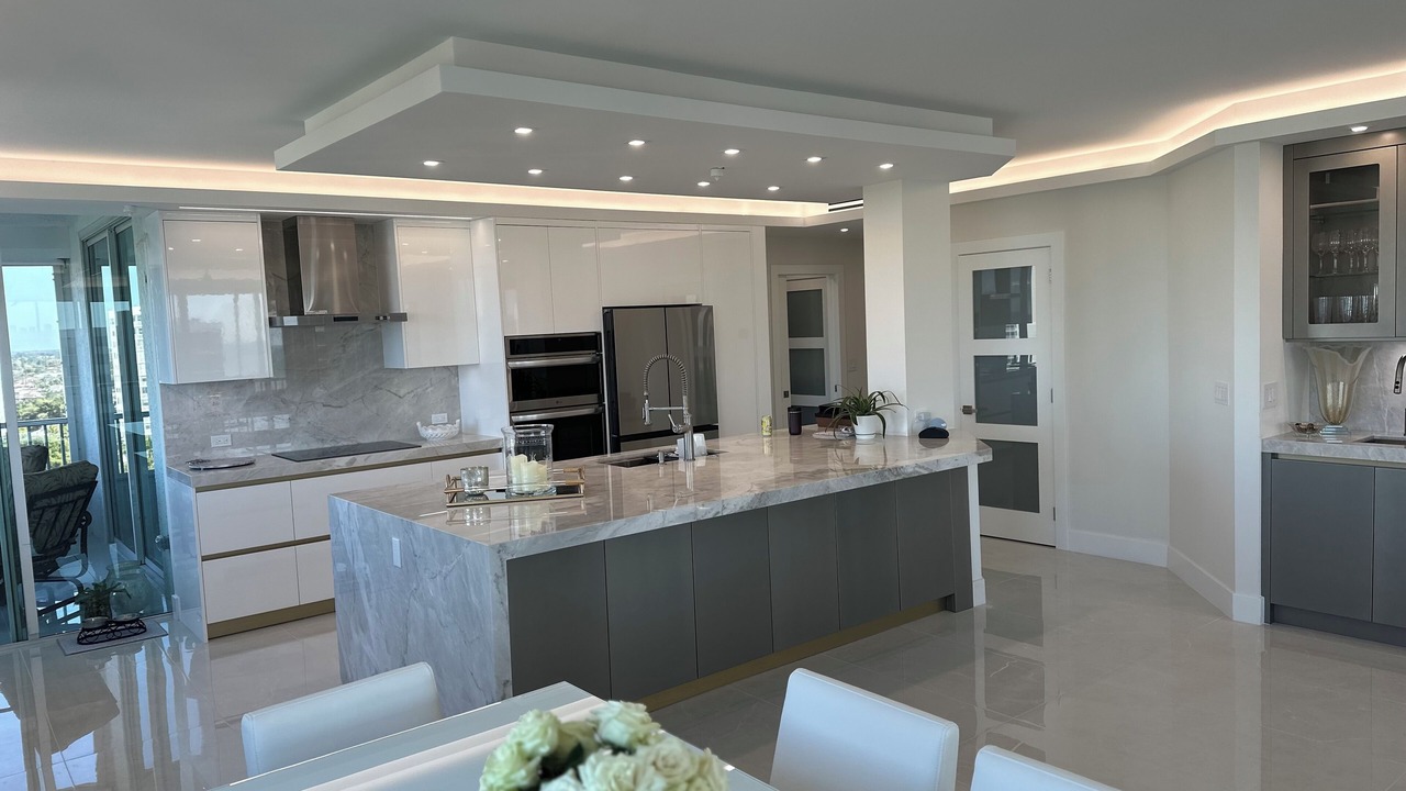 Photo of Kitchen in Vanderbilt Beach