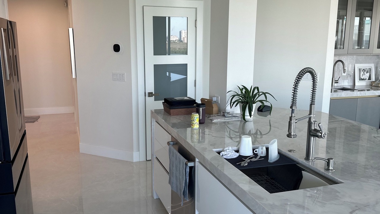 Photo of Kitchen in Vanderbilt Beach
