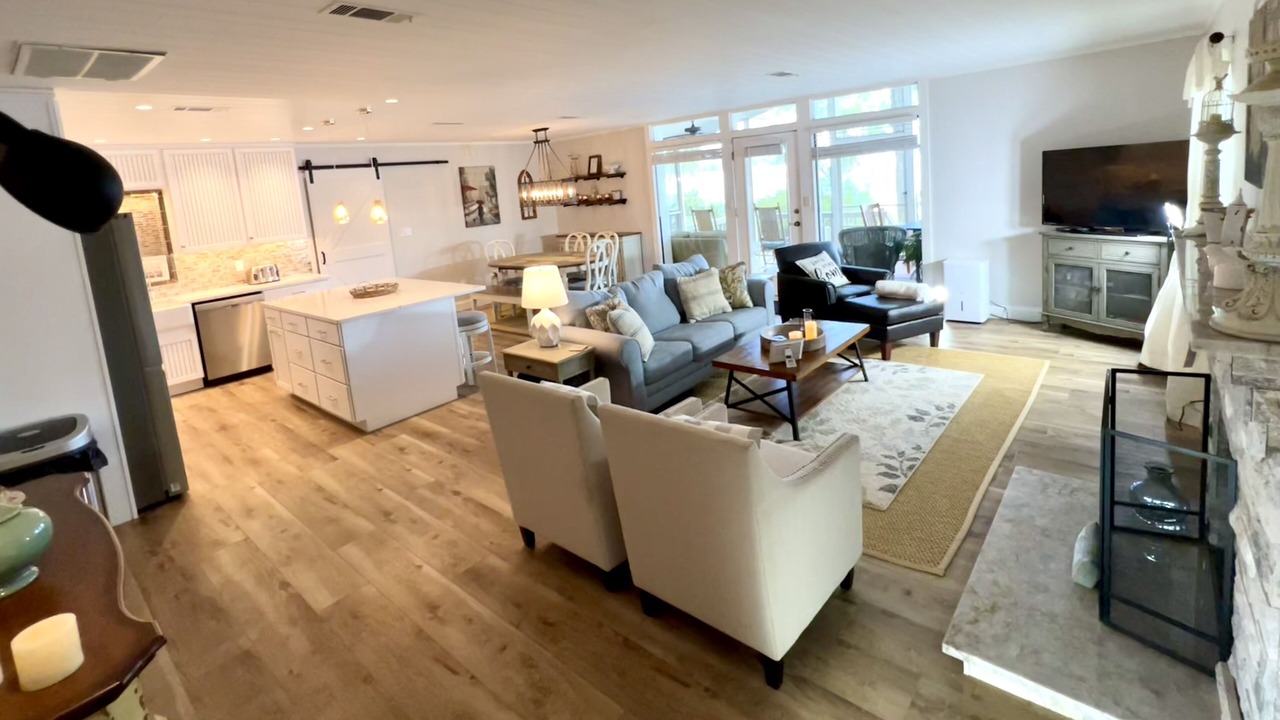 Photo of Livingroom in Telogia