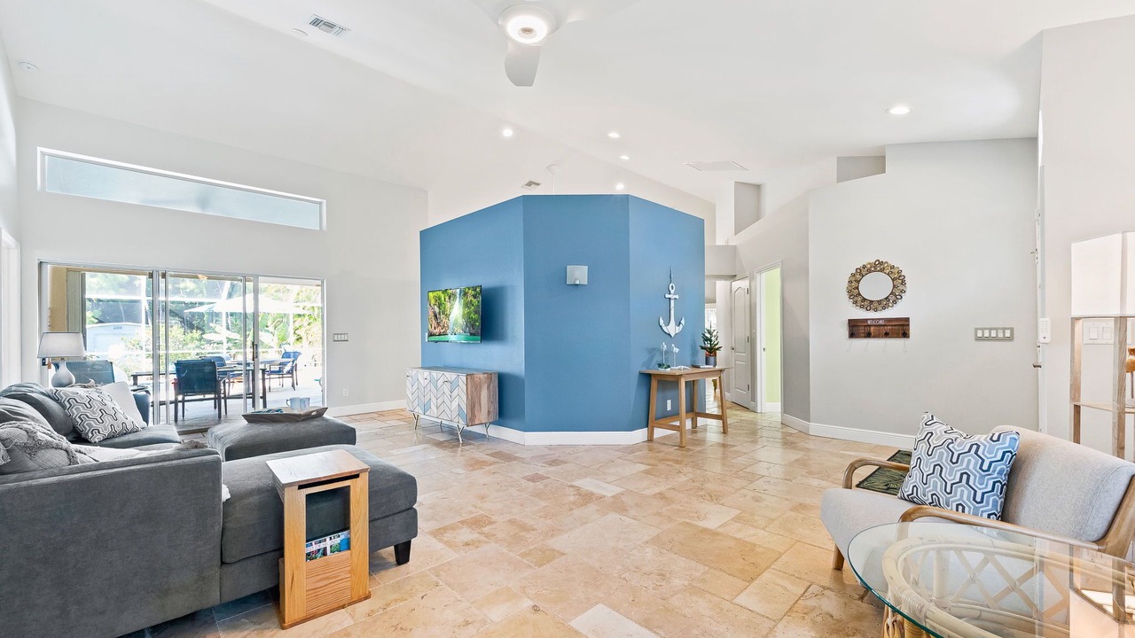 Photo of Livingroom in Bonita Springs