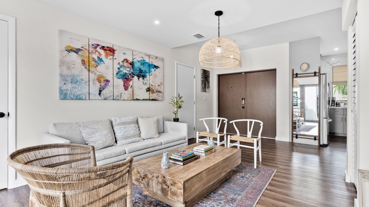 Photo of Livingroom in East Little Havana