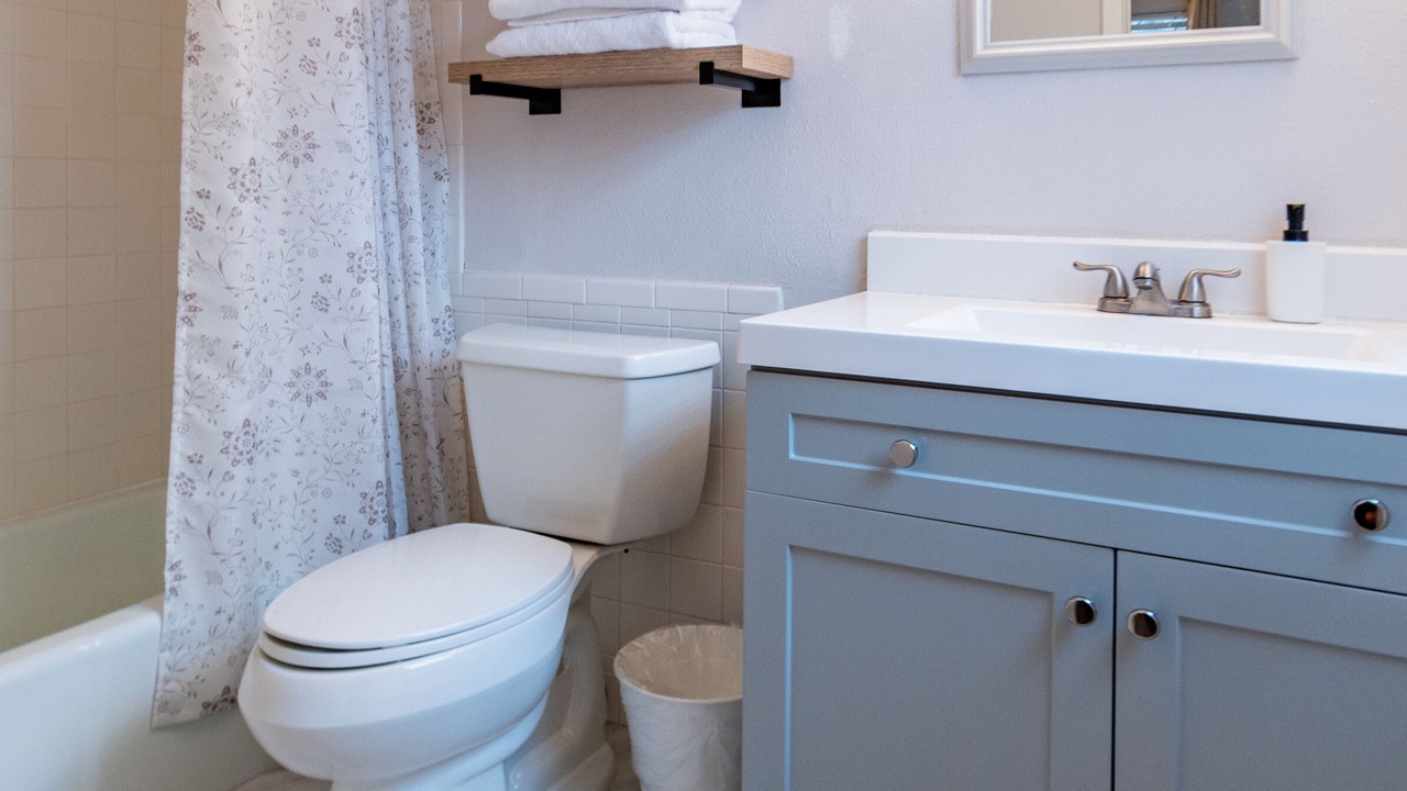 Photo of Bathroom in Seffner Community Alliance