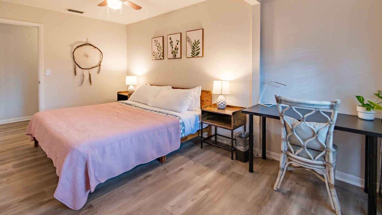 Photo of Bedroom in Seffner Community Alliance