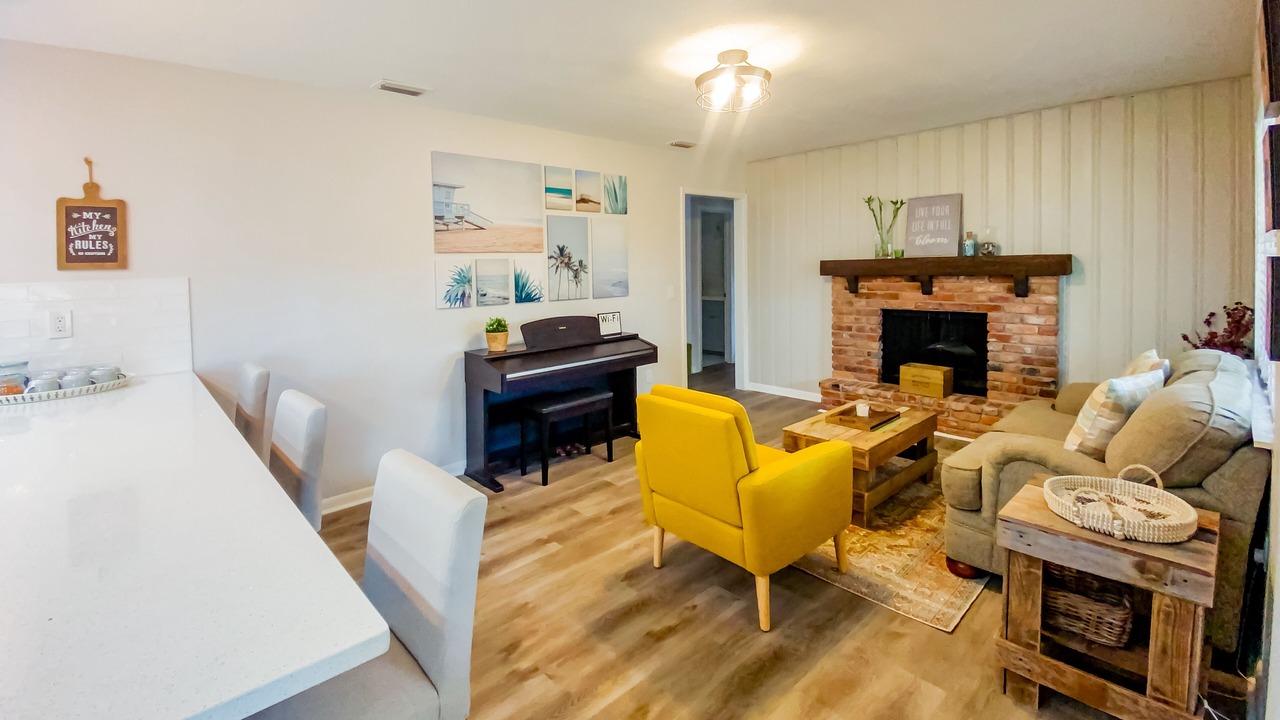 Photo of Bedroom in Seffner Community Alliance