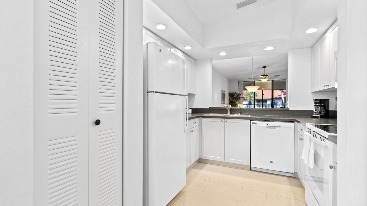 Photo of Kitchen in Trailer Estates