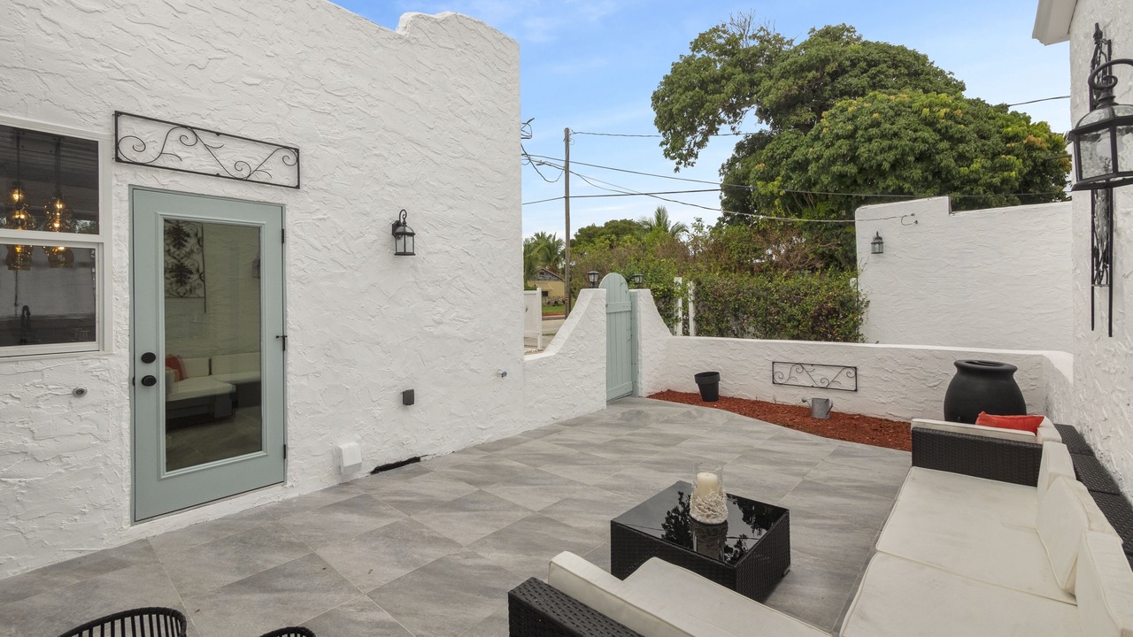 Photo of Patio Balcony in Parker Ridge