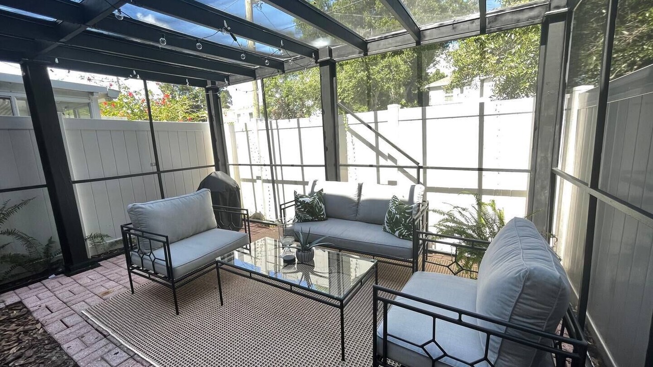 Photo of Patio Balcony in Oakford Park