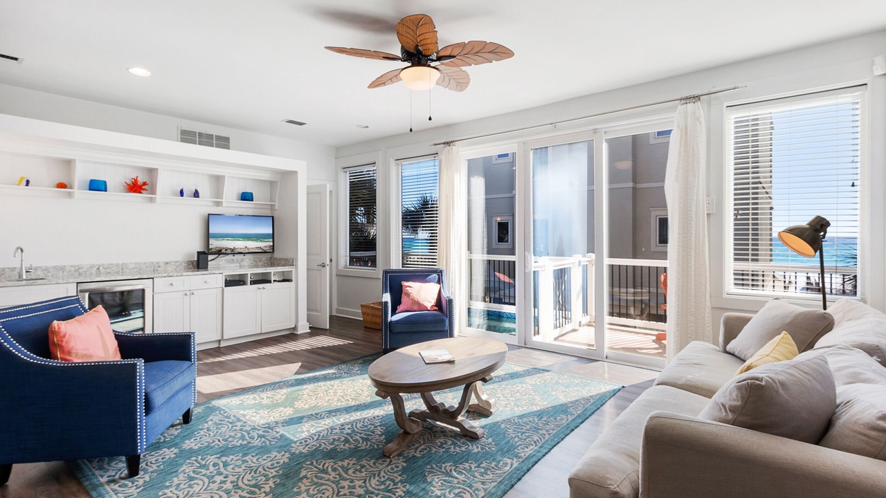 Photo of Bedroom in Miramar Beach