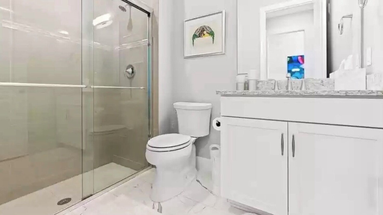 Photo of Bathroom in Arborwood