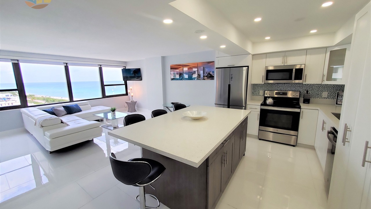 Photo of Kitchen in Mid Beach