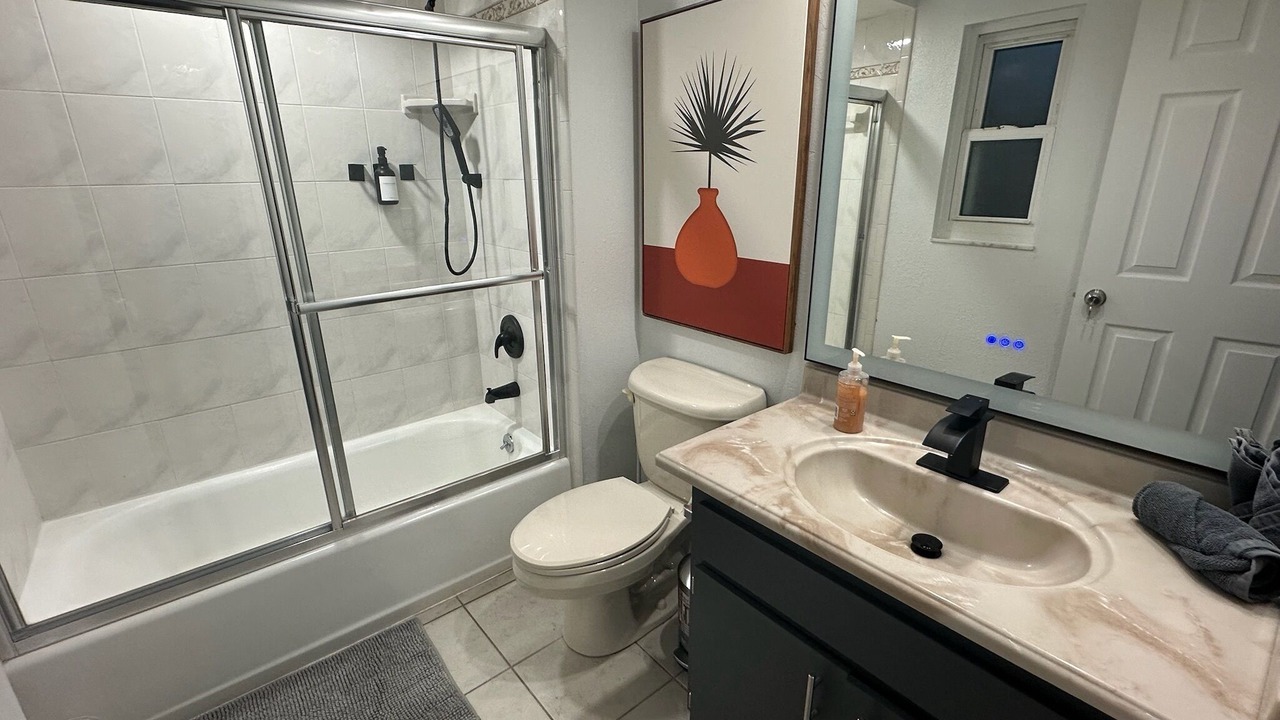 Photo of Bathroom in Greater Northdale