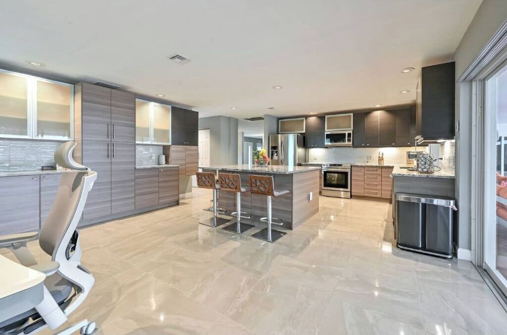 Photo of Kitchen in Palm River Estates