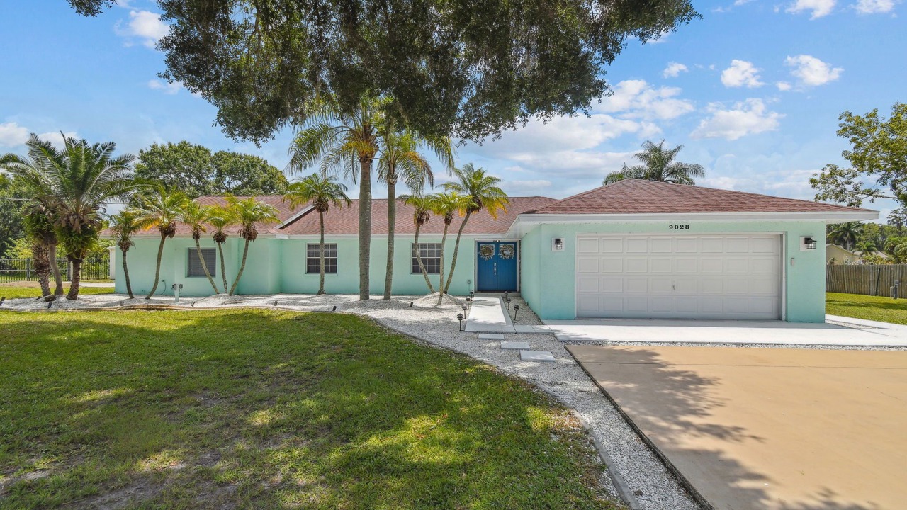 Photo of Outdoor in Westchase