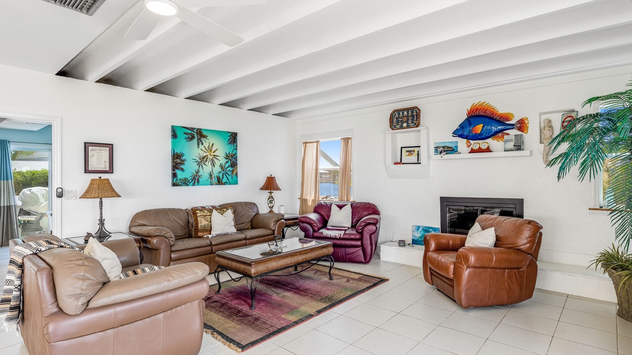 Photo of Livingroom in Cross Key Waterways
