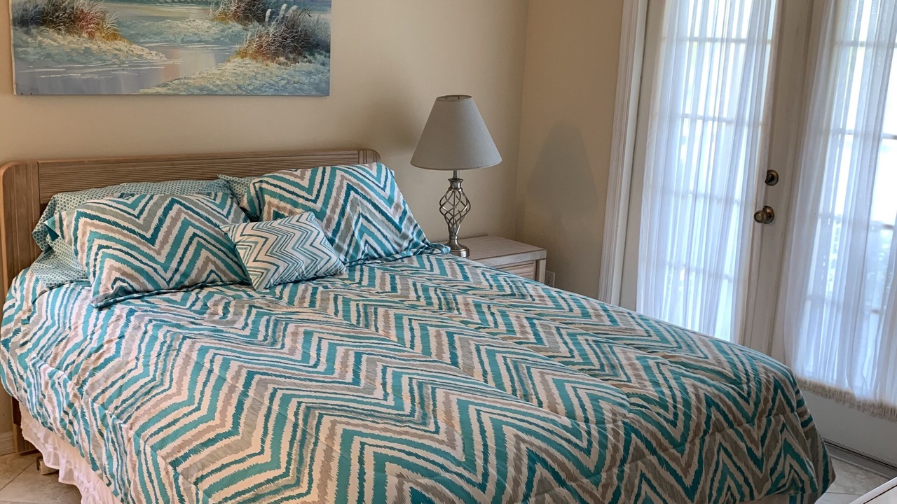 Photo of Bedroom in Hammock Bay