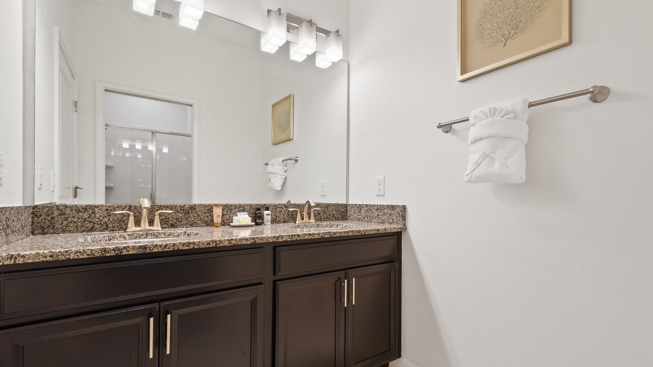 Photo of Bathroom in Davenport