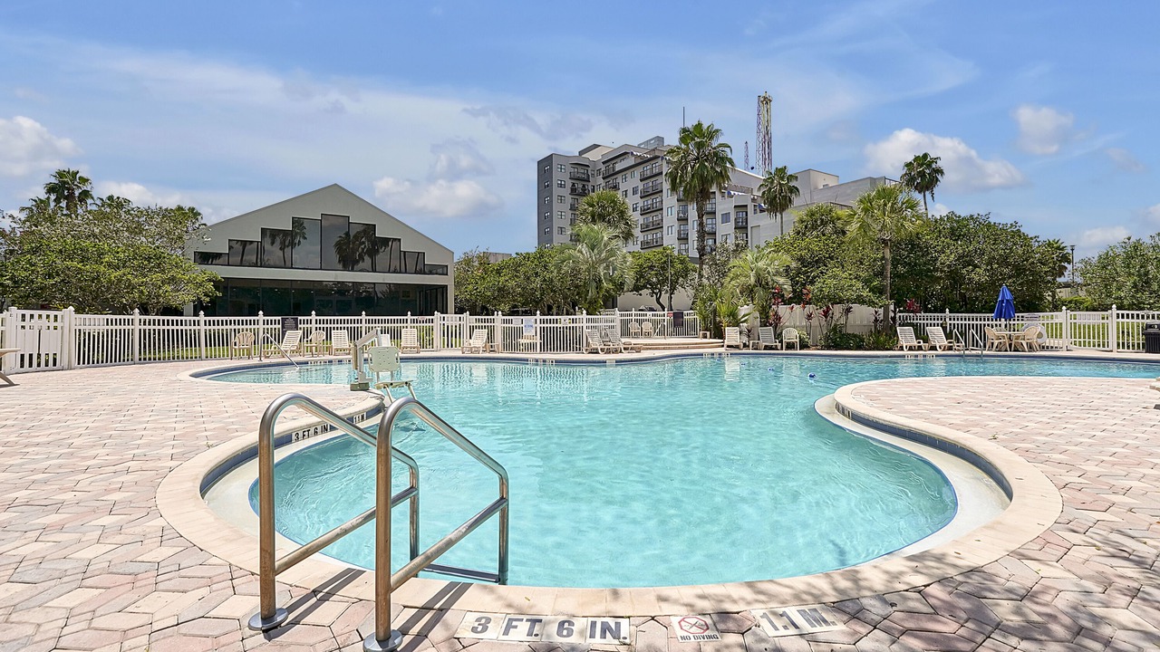 Photo of Outdoor in Florida Center