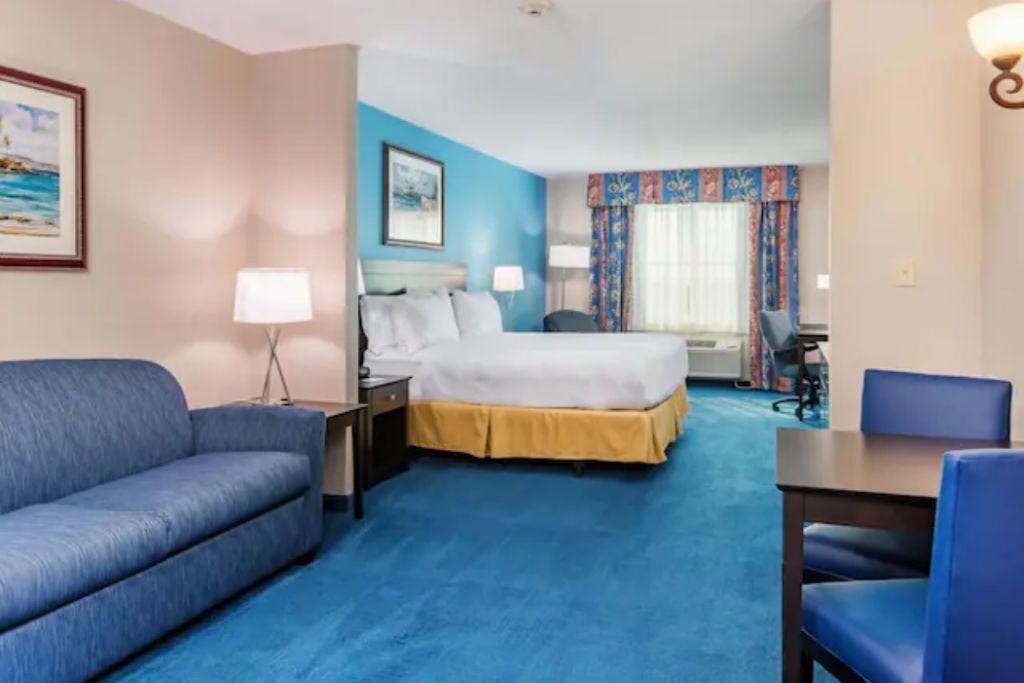 Photo of Bedroom in Three Lakes