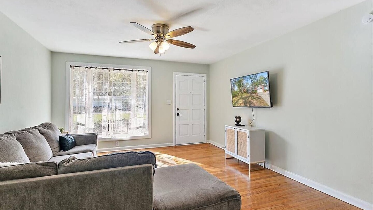Photo of Livingroom in Southside