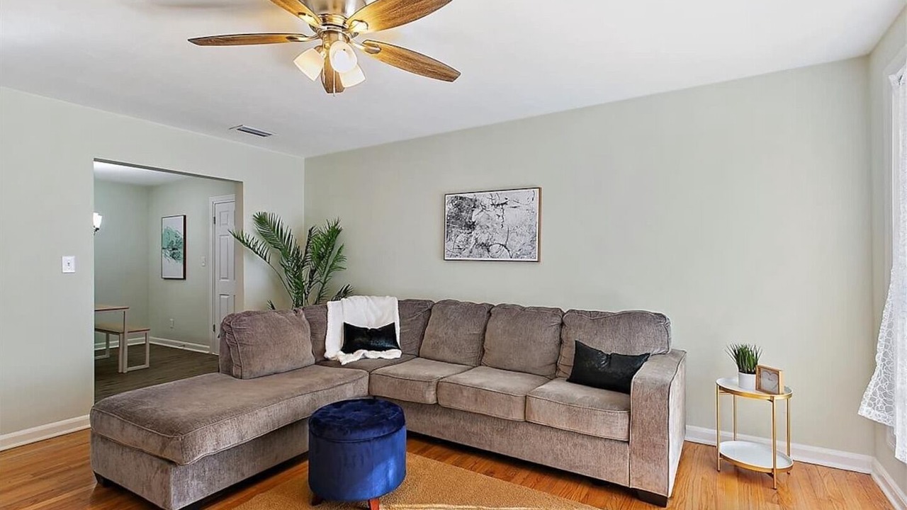Photo of Livingroom in Southside