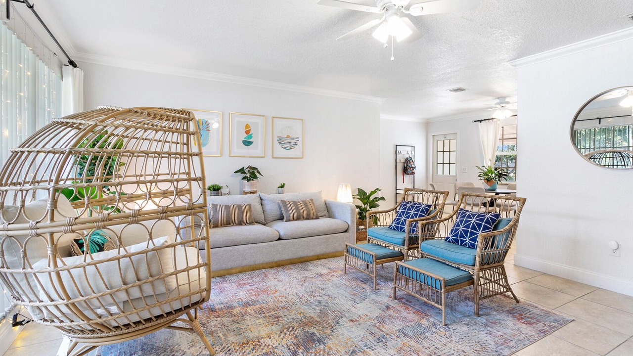 Photo of Livingroom in Cypress Point