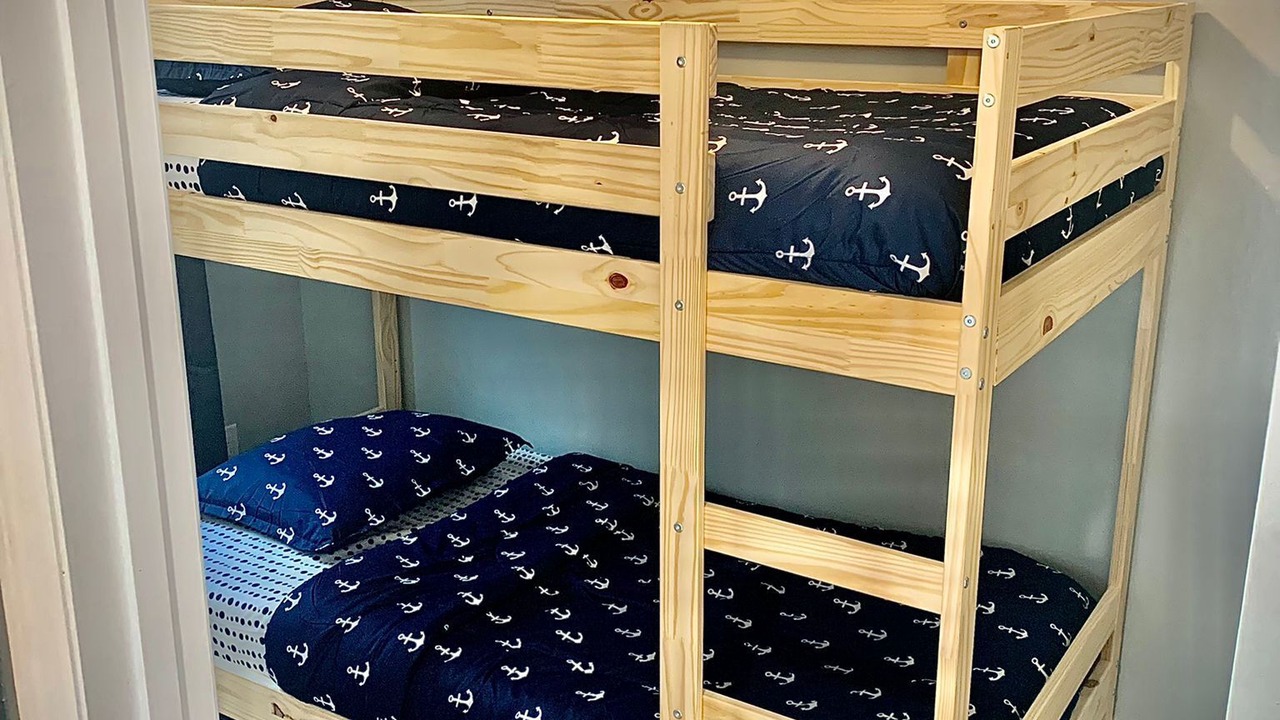 Photo of Bedroom in Smith's Memento
