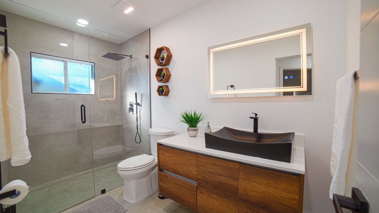 Photo of Bathroom in Cutler Bay