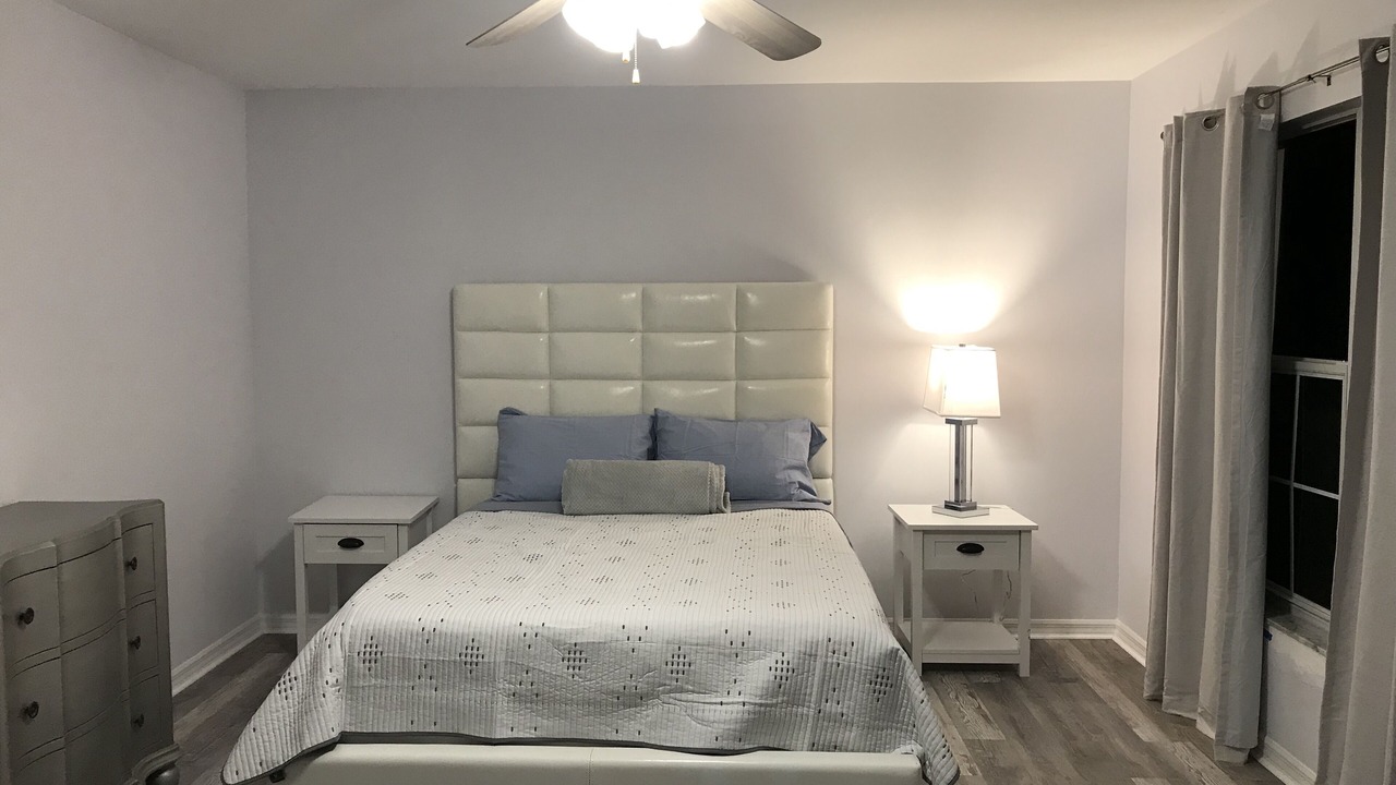 Photo of Bedroom in Joel