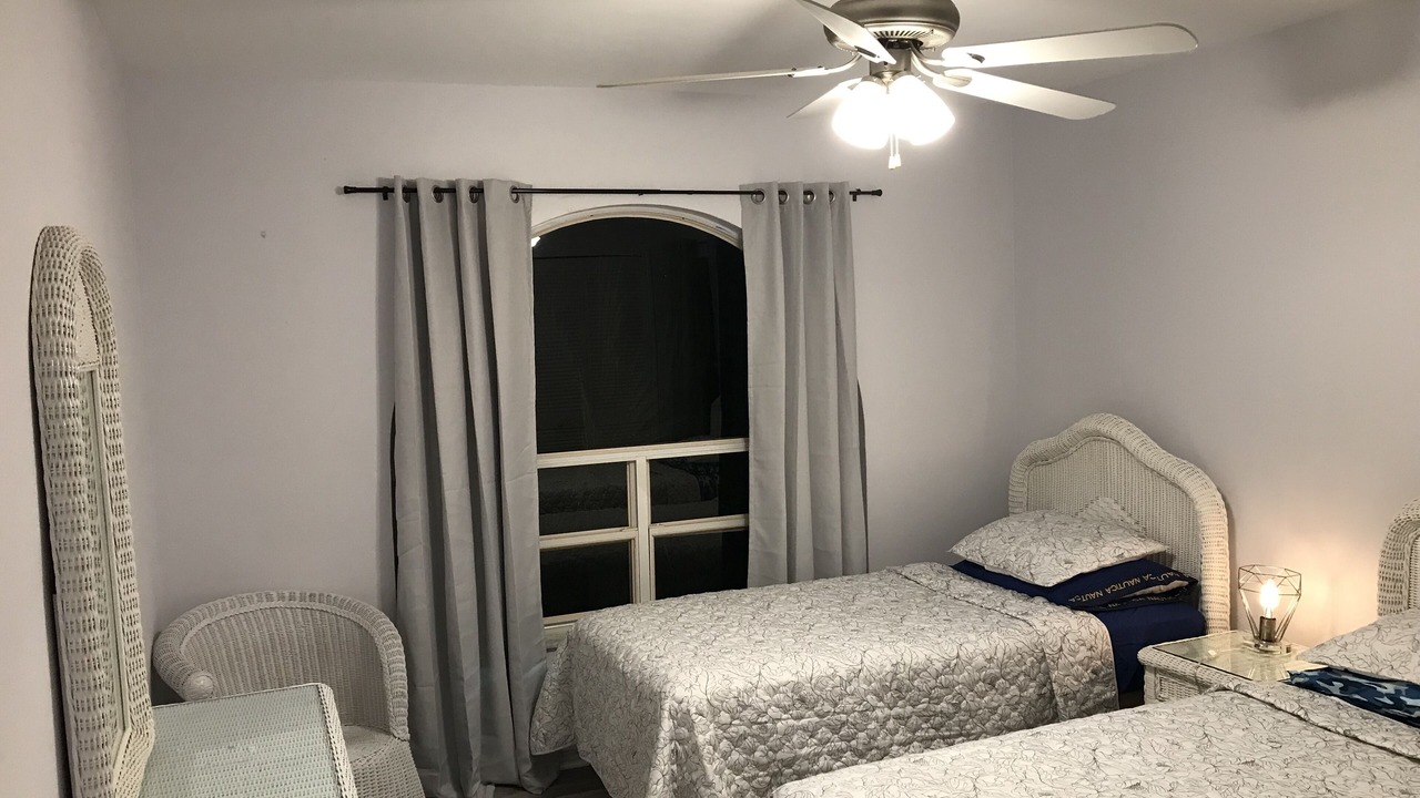 Photo of Bedroom in Joel