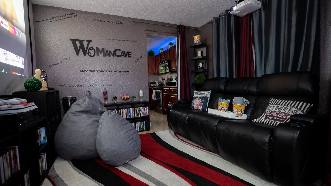 Photo of Bedroom in Tropic