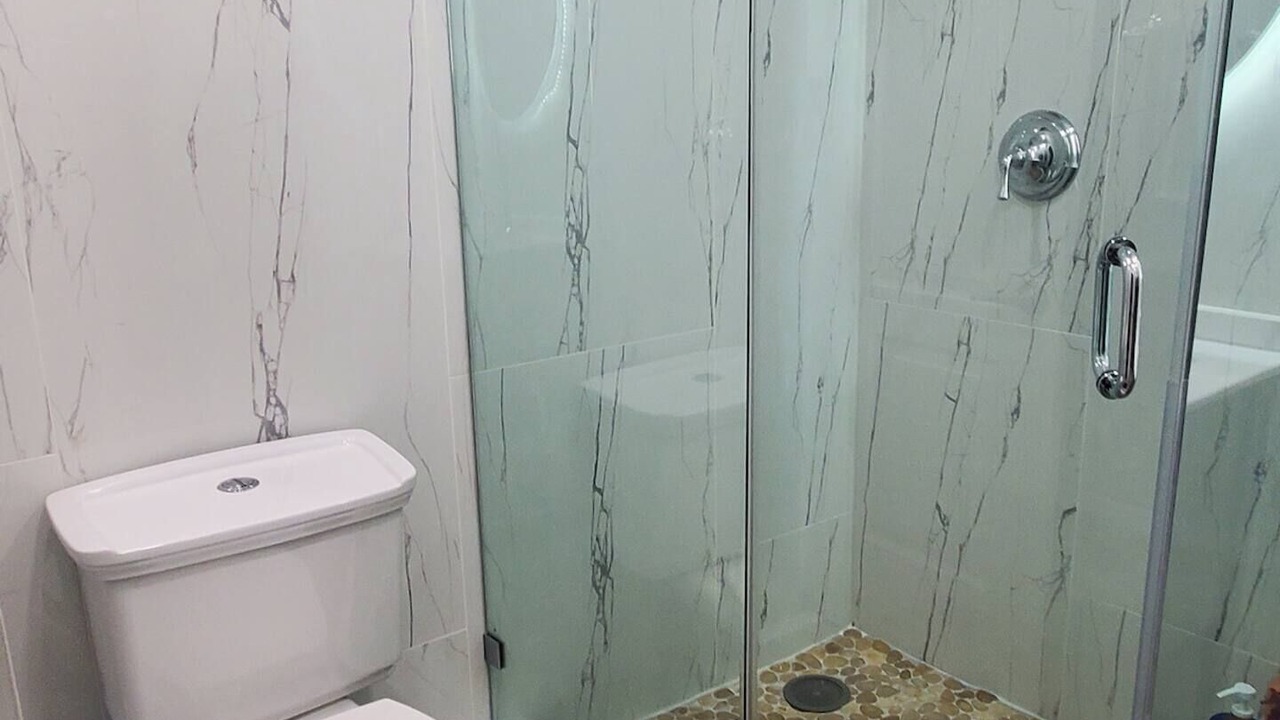 Photo of Bathroom in Harbour Inlet