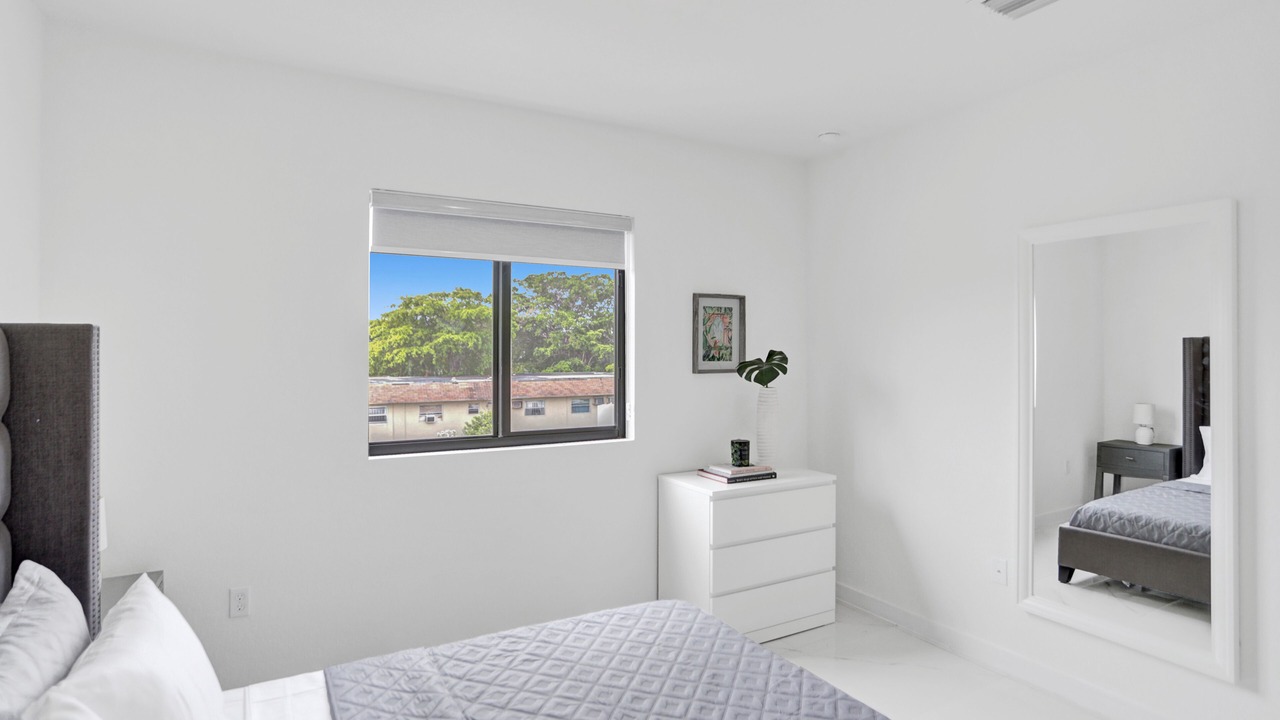 Photo of Bedroom in Allapattah