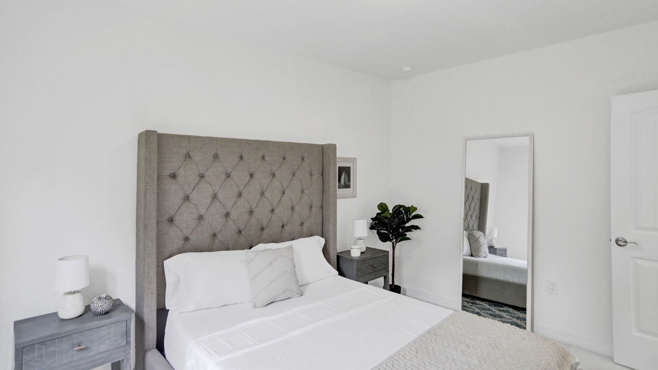 Photo of Bedroom in Allapattah