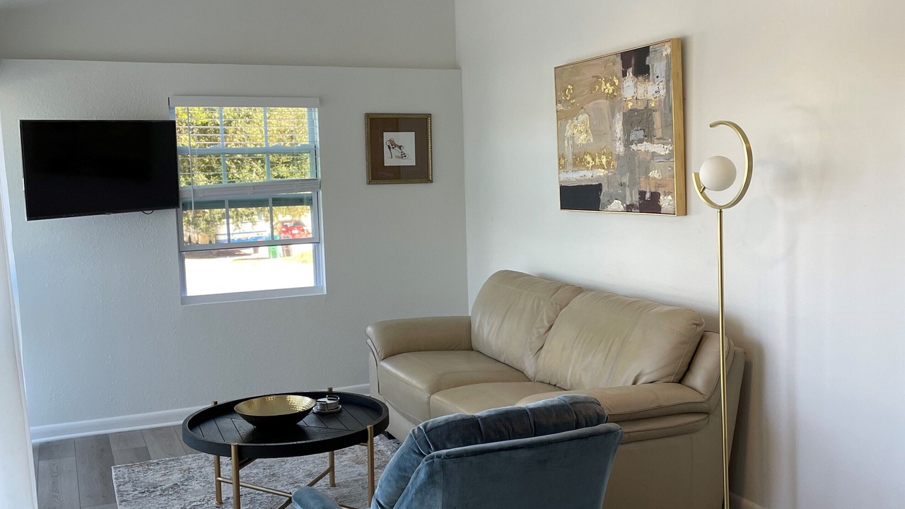 Photo of Livingroom in Ozona