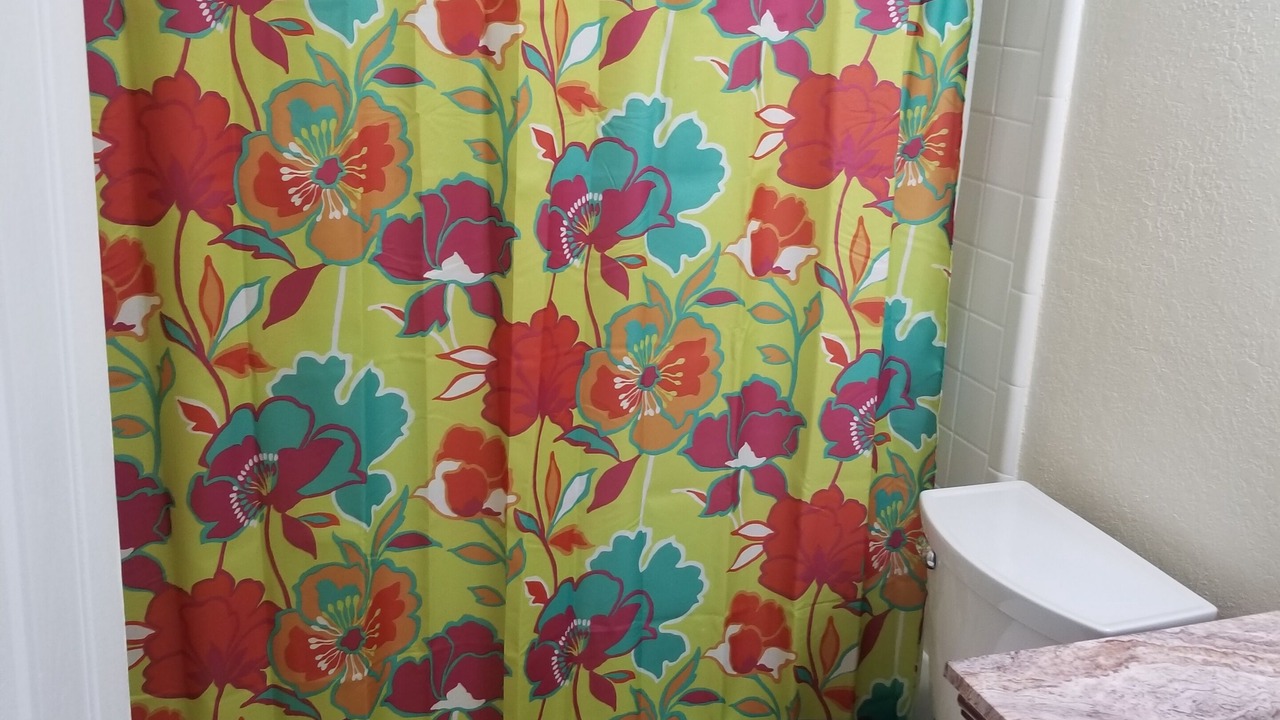 Photo of Bathroom in Patriot Square