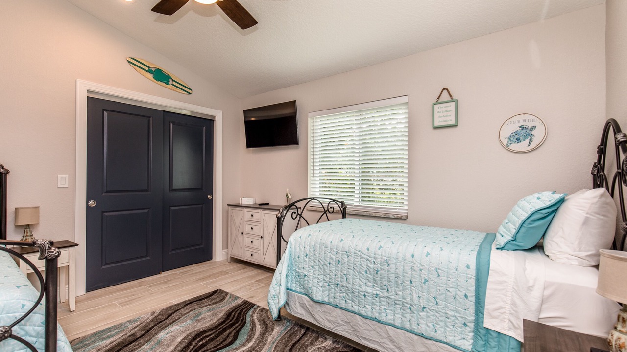 Photo of Bedroom in Roseland