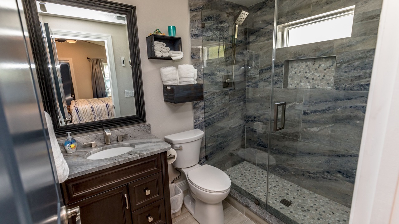Photo of Bathroom in Roseland