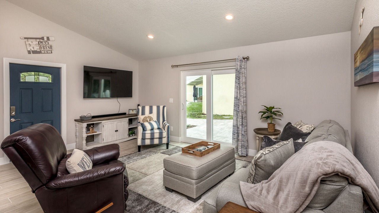 Photo of Livingroom in Roseland
