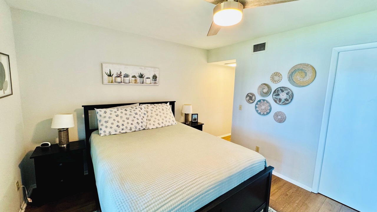 Photo of Bedroom in Oldsmar