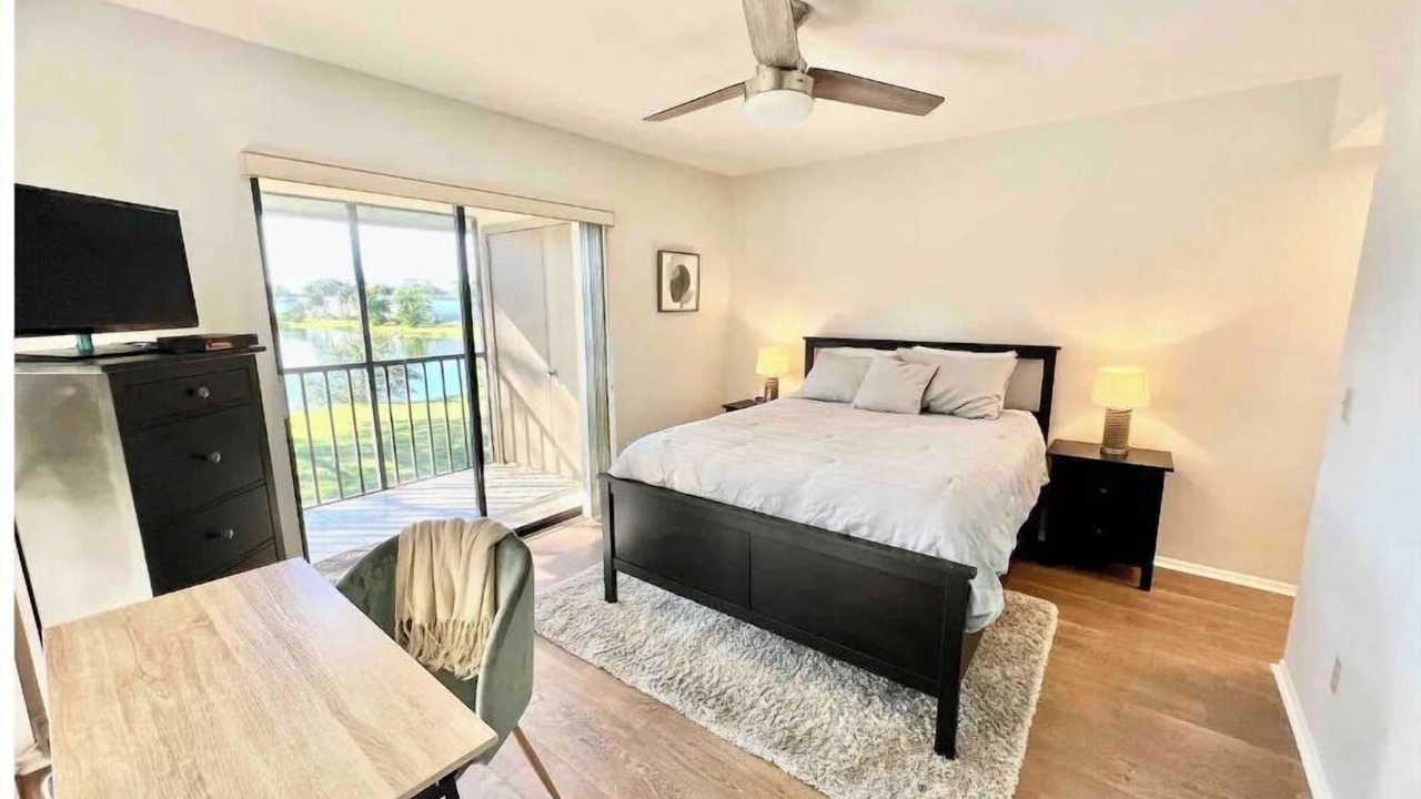 Photo of Bedroom in Oldsmar