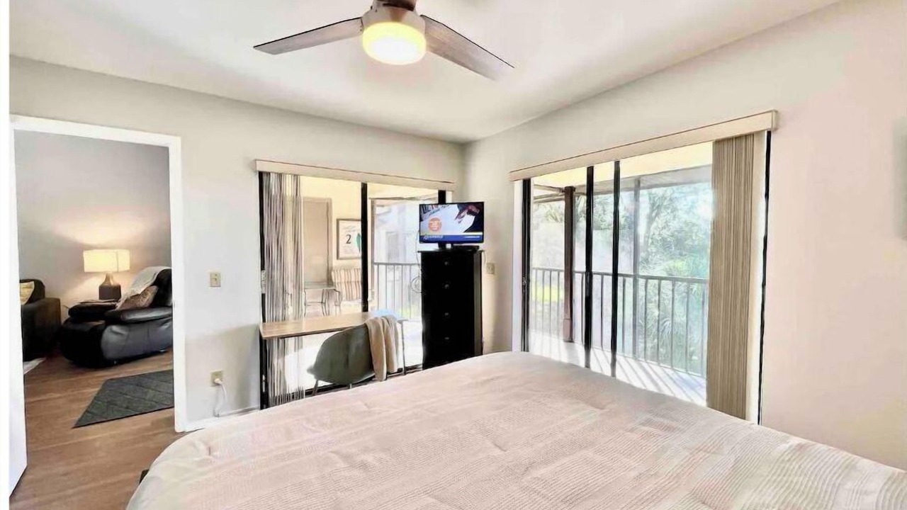 Photo of Bedroom in Oldsmar