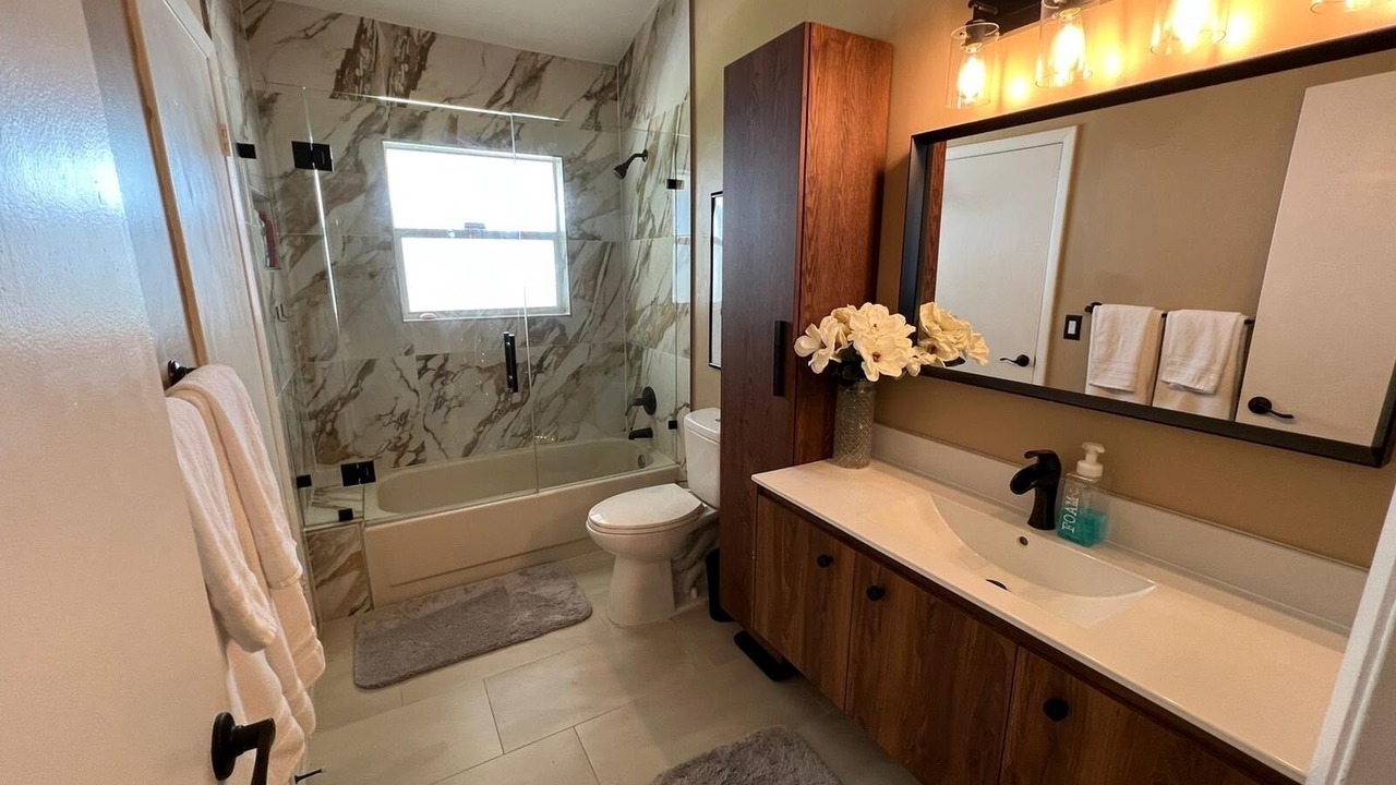 Photo of Bathroom in North Lauderdale