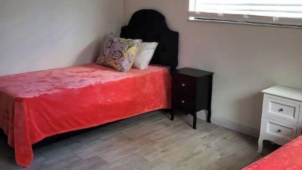 Photo of Bedroom in San Carlos Park
