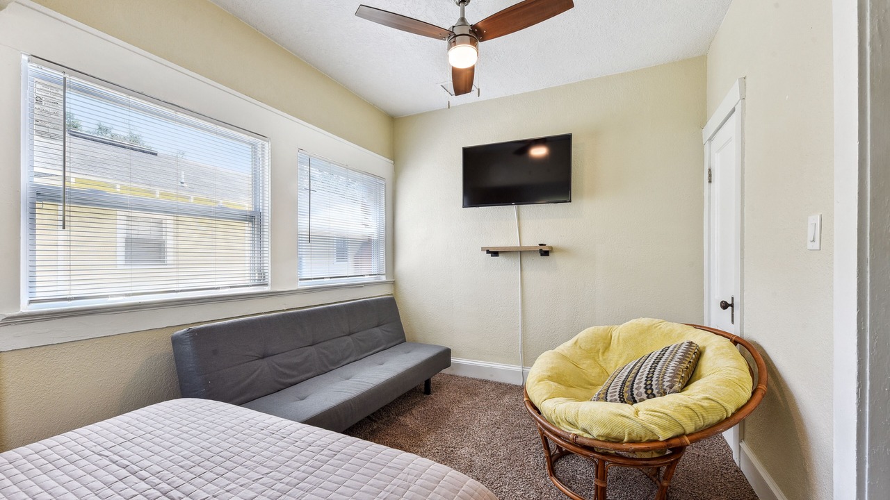Photo of Livingroom in Springfield
