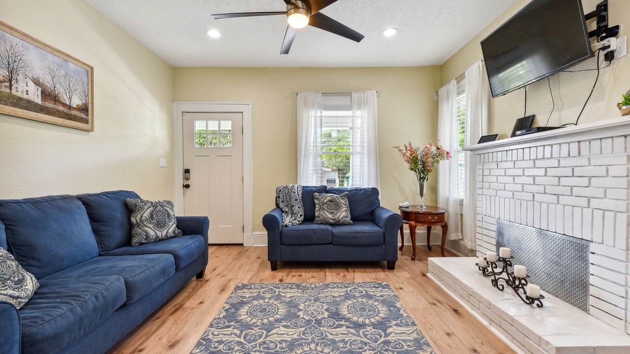 Photo of Livingroom in Springfield